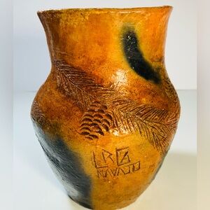 Lovely Vintage Navajo Pottery Vase- Signed L R G